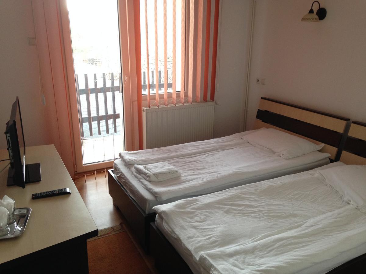 Hotel Romantik Balauseri Ngoại thất bức ảnh
