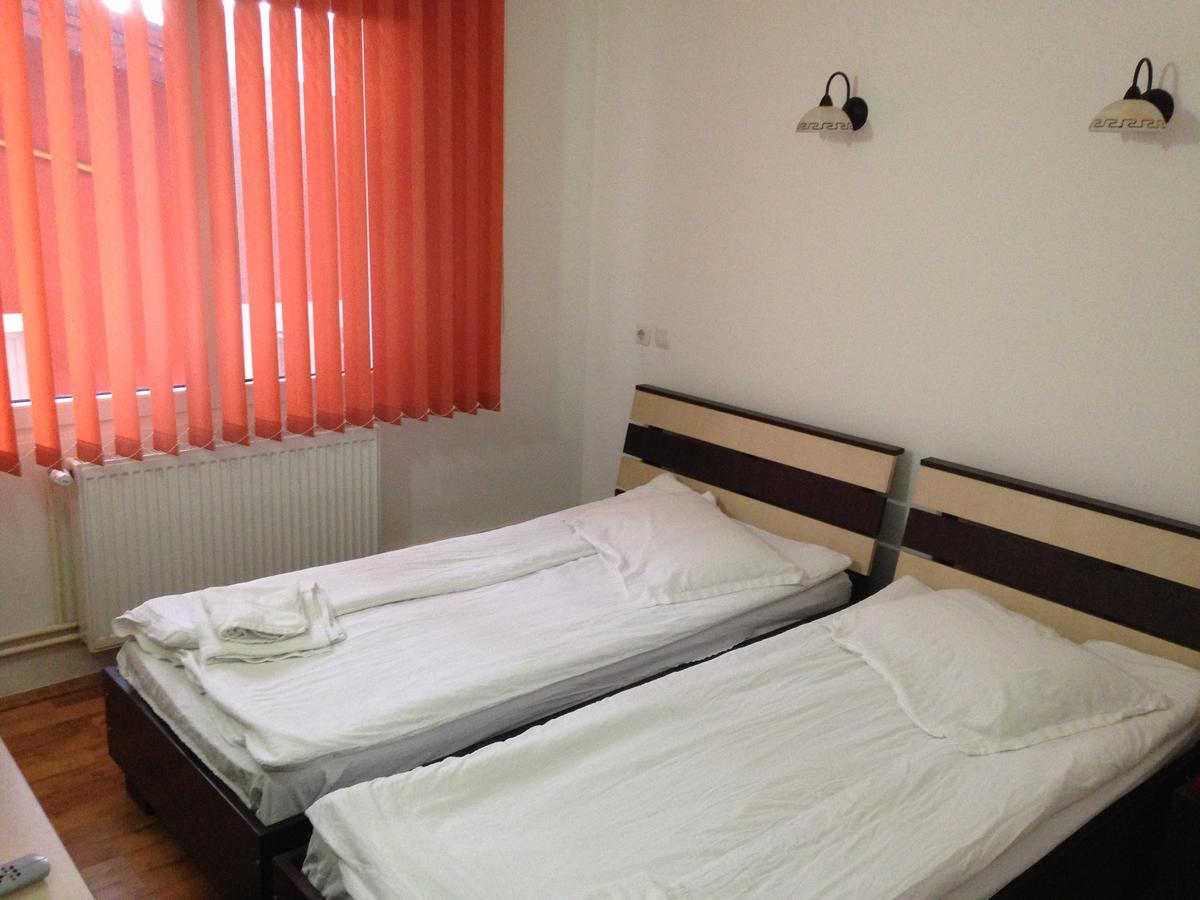 Hotel Romantik Balauseri Ngoại thất bức ảnh