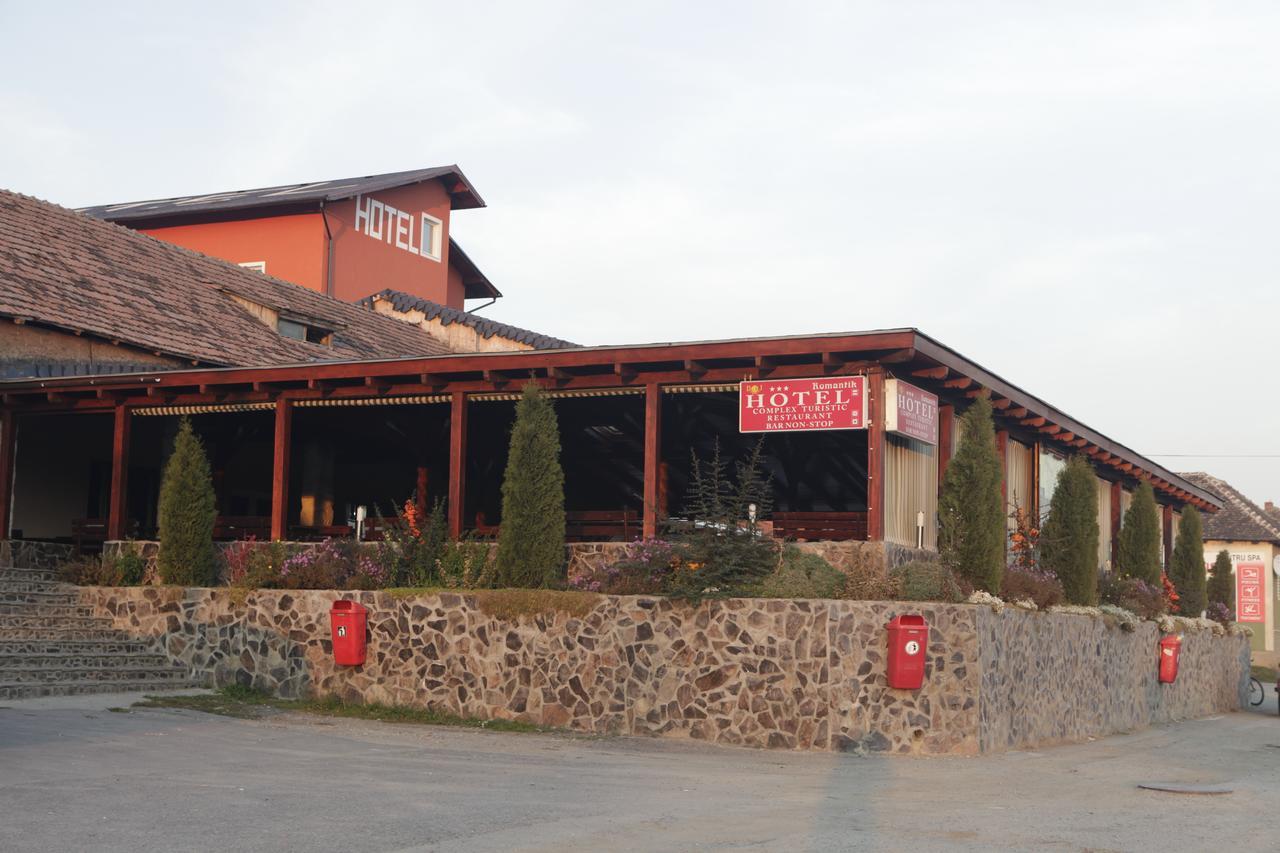 Hotel Romantik Balauseri Ngoại thất bức ảnh